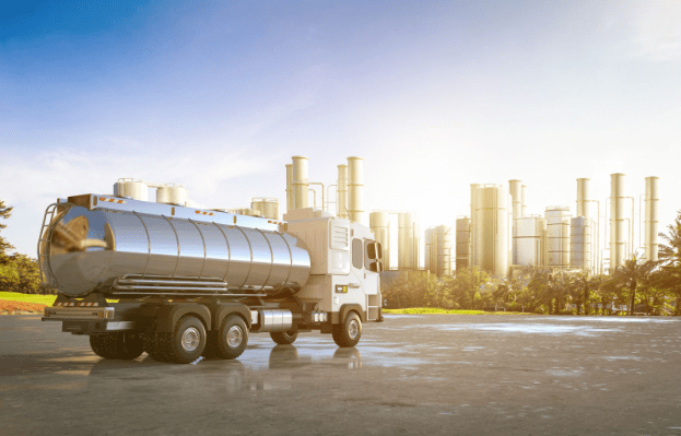 Bulk Water Delivery Truck for San Diego Construction and Emergency Supply.